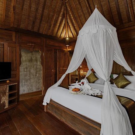 Bubu Mesari Ubud Villa Exterior photo
